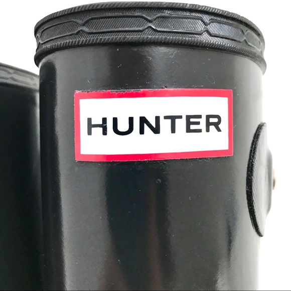 Hunter: tall glossy black rainboots (M7/F8) - Picture 7 of 12